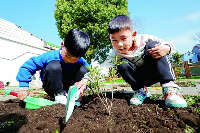 學(xué)前教育這十年：同在藍(lán)天下 共享普惠園